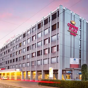 Crowne Plaza By Ihg Hotel