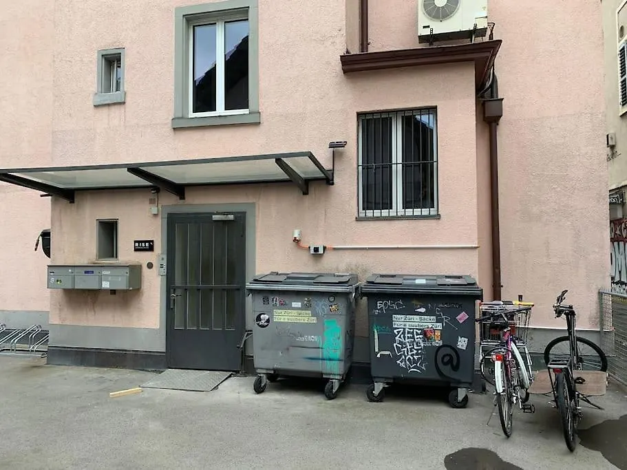 Apartamento Wohnung In Zuerich Mit Dachterrasse // Langstrasse Suíça